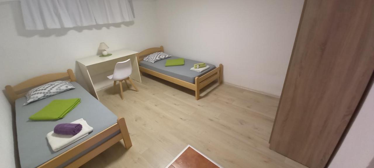Jani Apartment City Skopje City ​​Center Eksteriør bilde