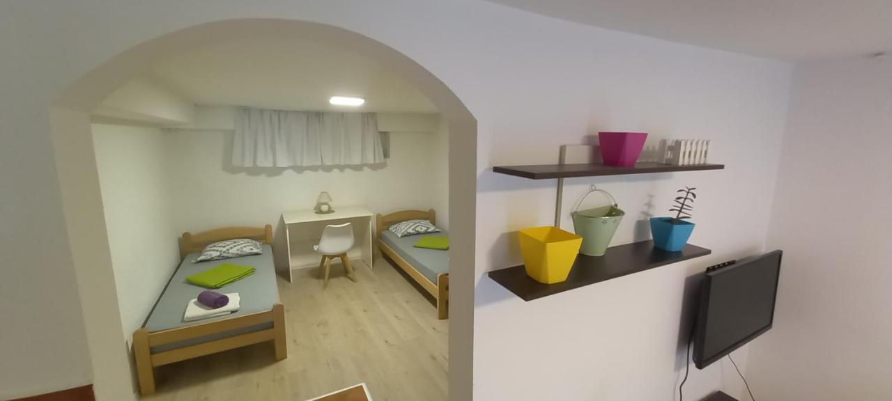 Jani Apartment City Skopje City ​​Center Eksteriør bilde