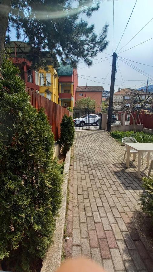 Jani Apartment City Skopje City ​​Center Eksteriør bilde
